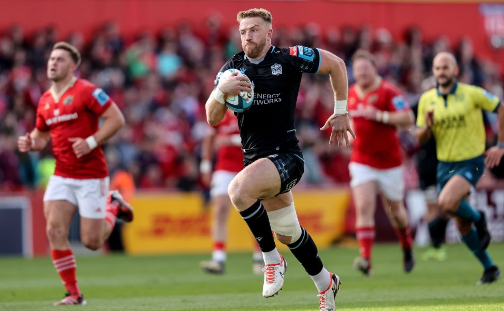 Kyle Steyn in action for Glasgow Warriors