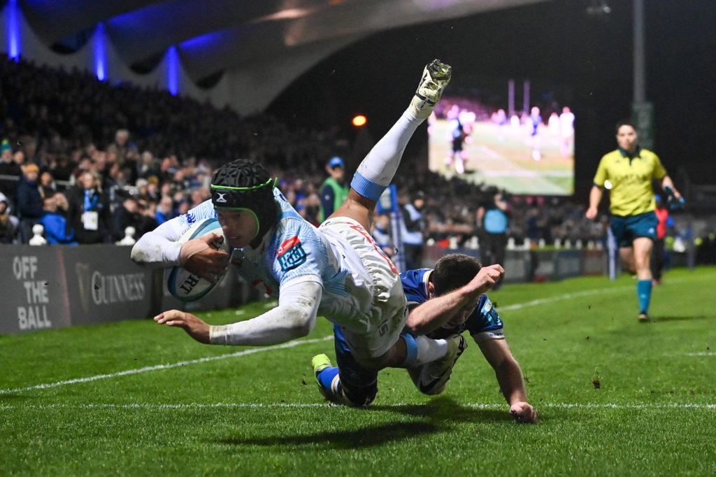 DUBLIN, IRELAND - MARCH 29: Kurt-Lee Arendse of Vodacom Bulls scores his side's first try during the United Rugby Championship match between Leinster and Vodacom Bulls at RDS Arena on March 29, 2024 in Dublin, Ireland. (Photo by Seb Daly/Gallo Images)