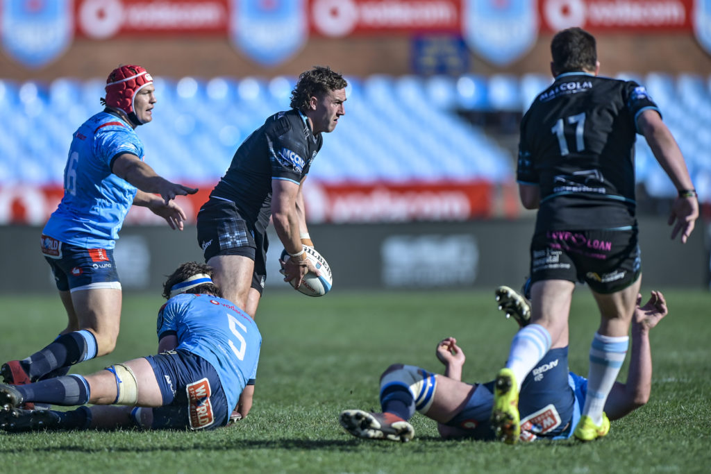 PRETORIA, SOUTH AFRICA - MAY 11: Josh McKay of the Glasgow Warriors and Ruan Nortje (c) of the Vodacm Bulls during the United Rugby Championship match between Vodacom Bulls and Glasgow Warriors at Loftus Versfeld on May 11, 2024 in Pretoria, South Africa. (Photo by Christiaan Kotze/Gallo Images)