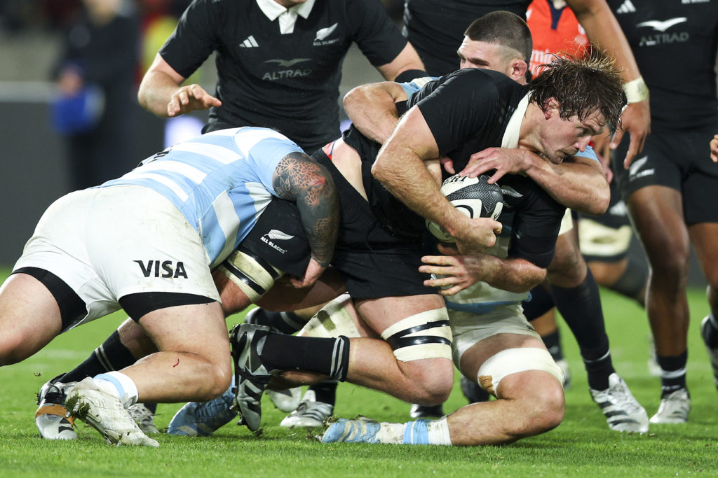 Pumas fightback stuns All Blacks