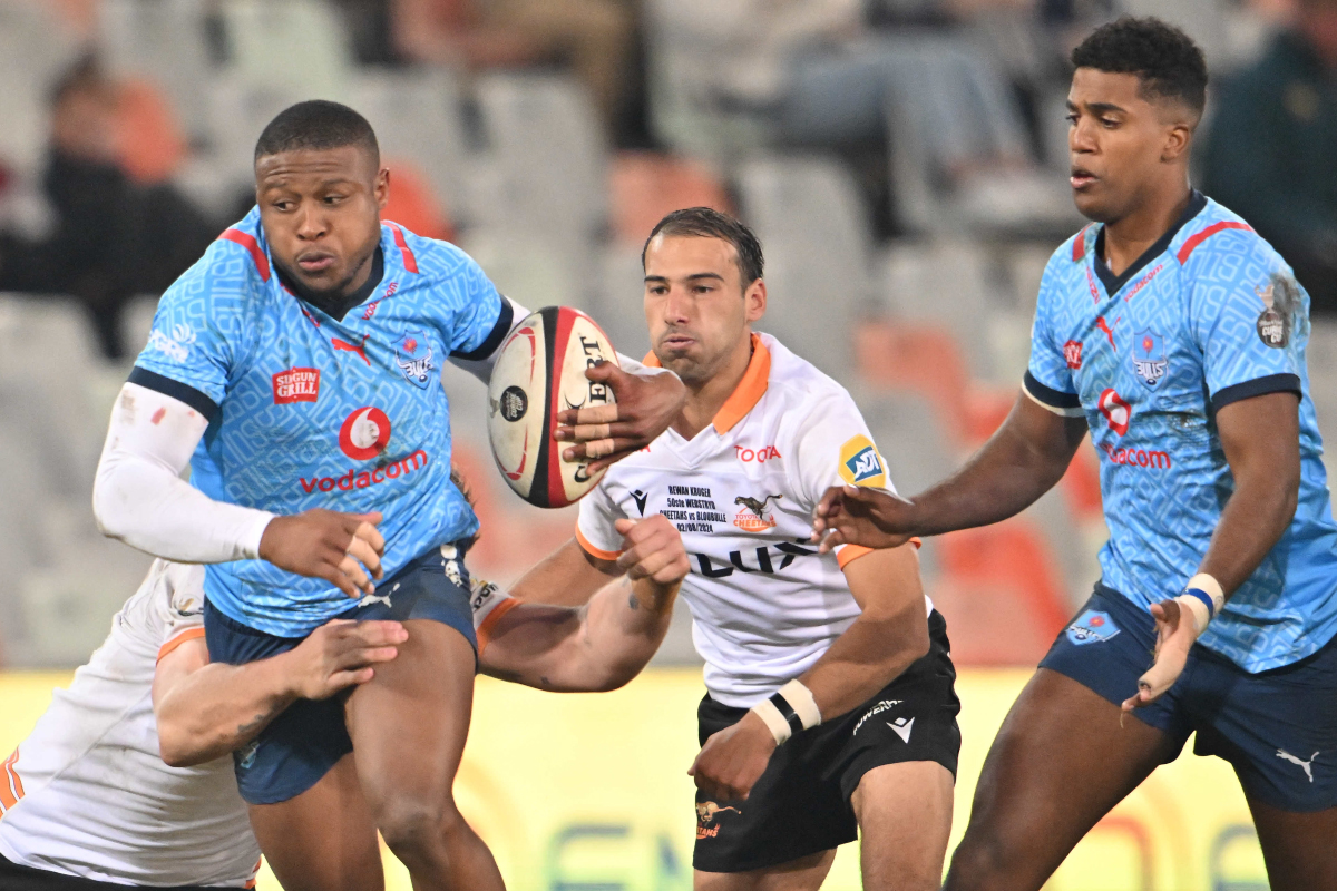 BLOEMFONTEIN, SOUTH AFRICA - AUGUST 02: Aphiwe Dyantyi, of the Vodacom Bulls during the Carling Currie Cup, Premier Division match between Toyota Cheetahs and Vodacom Bulls at Toyota Stadium on August 02, 2024 in Bloemfontein, South Africa. (Photo by Johan Pretorius/Gallo Images)