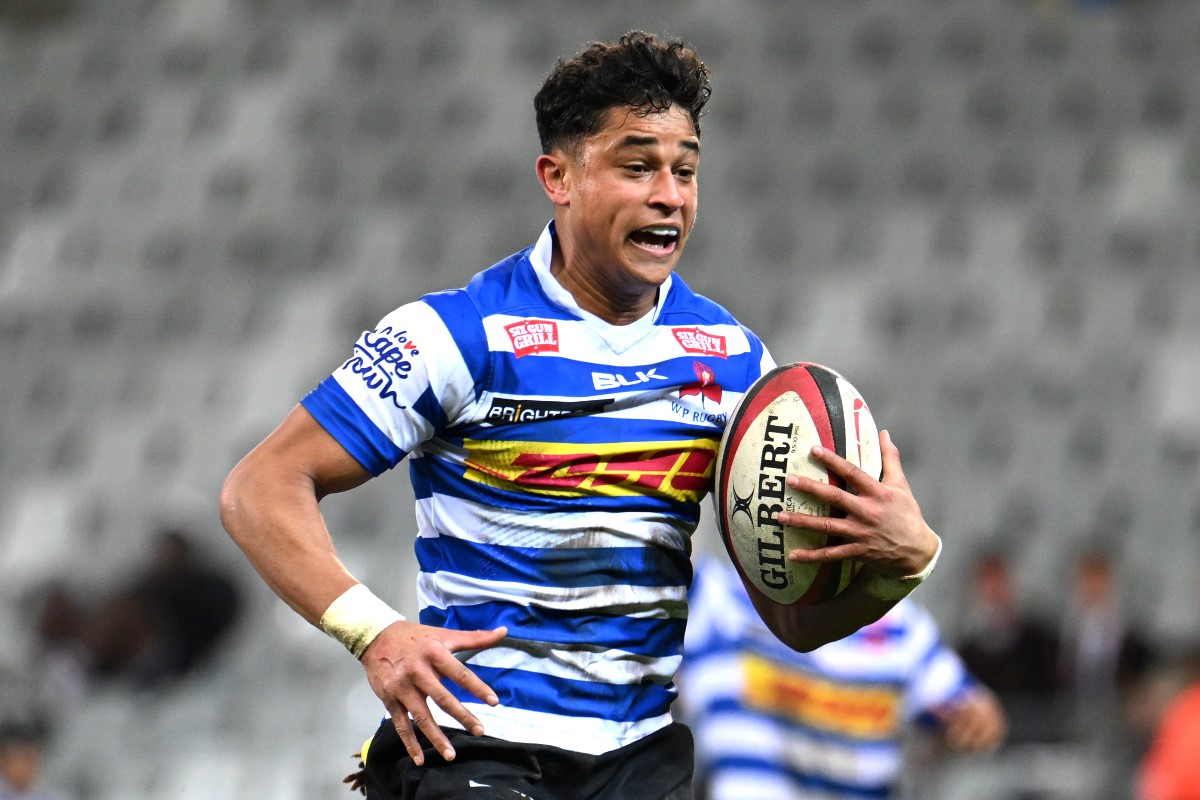 Imad Khan of Western Province evades a tackle from Dewald Human of Griffons to score a try under the posts during the 2024 Currie Cup game between Western Province and the Griffons at Cape Town Stadium on 3 August 2024 © Ryan Wilkisky/BackpagePix